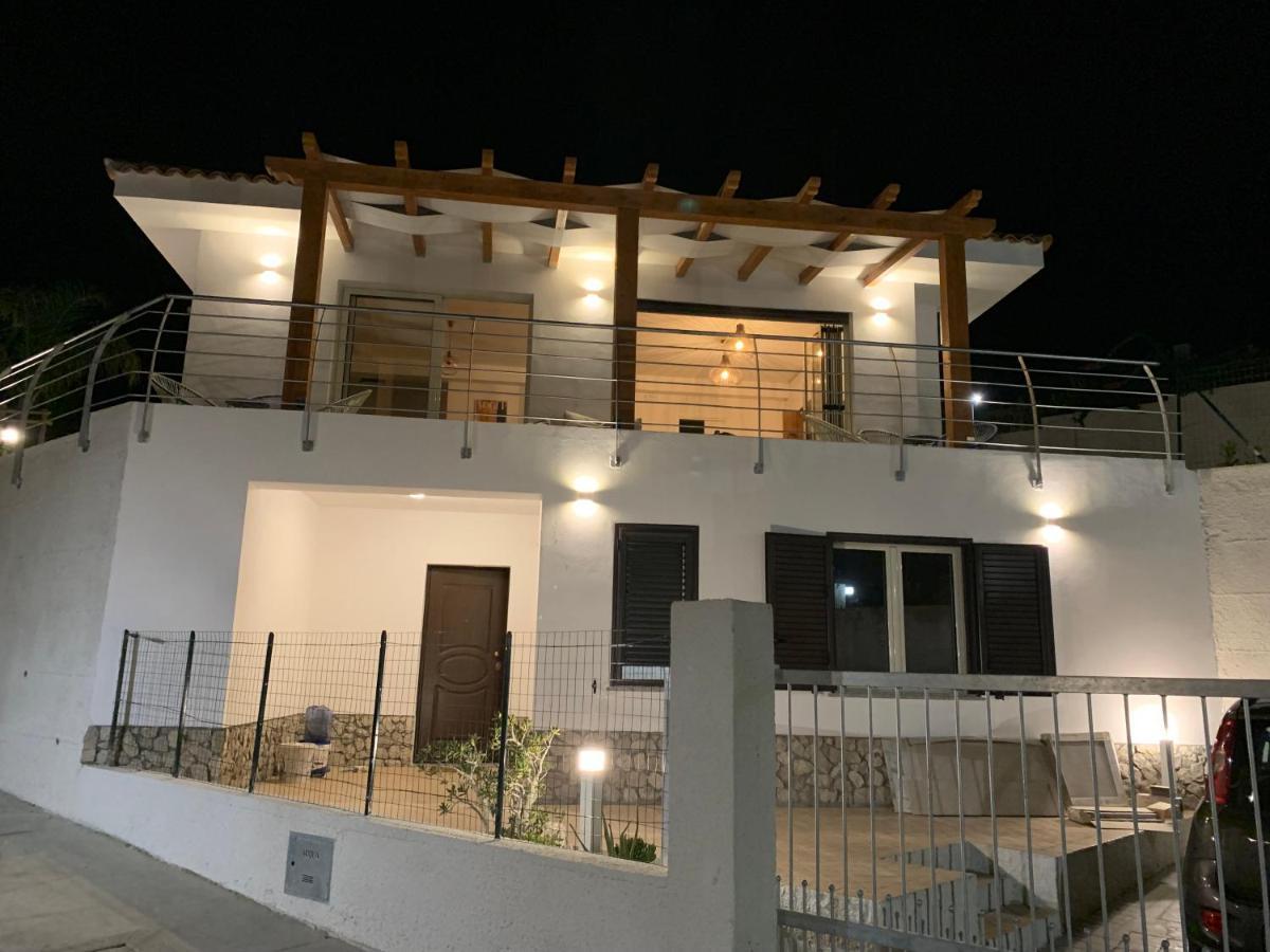 Villa Dei Fiori Zambrone Exterior foto