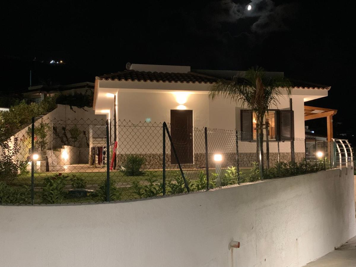 Villa Dei Fiori Zambrone Exterior foto