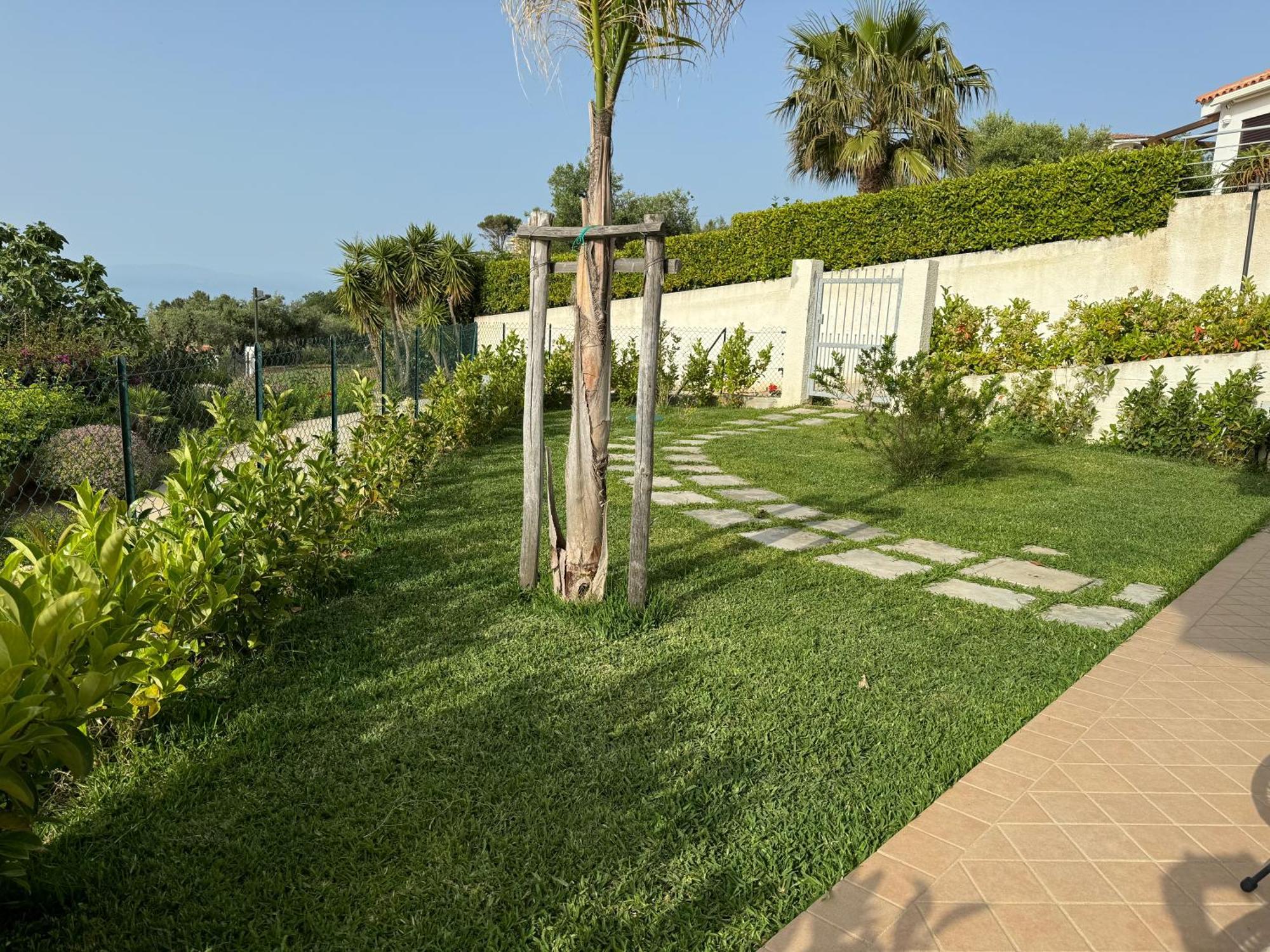 Villa Dei Fiori Zambrone Exterior foto